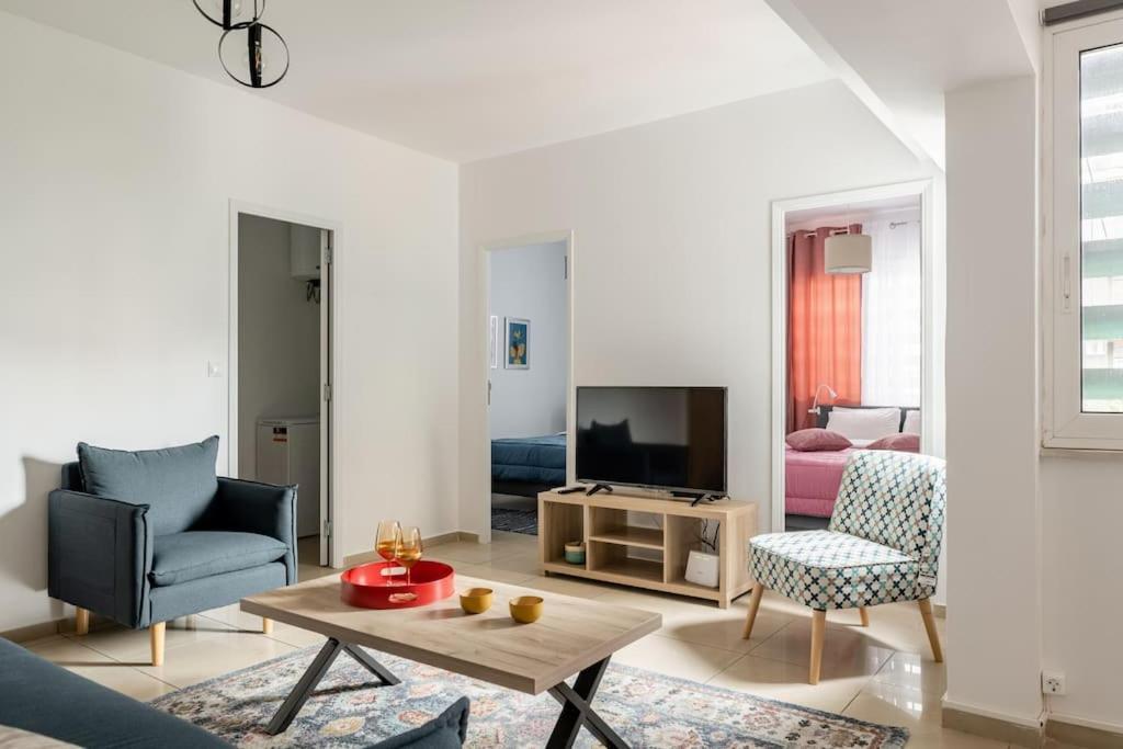 Brand New Bright Modern 6Bdr Apt-1Min To Acropolis Ateny Zewnętrze zdjęcie