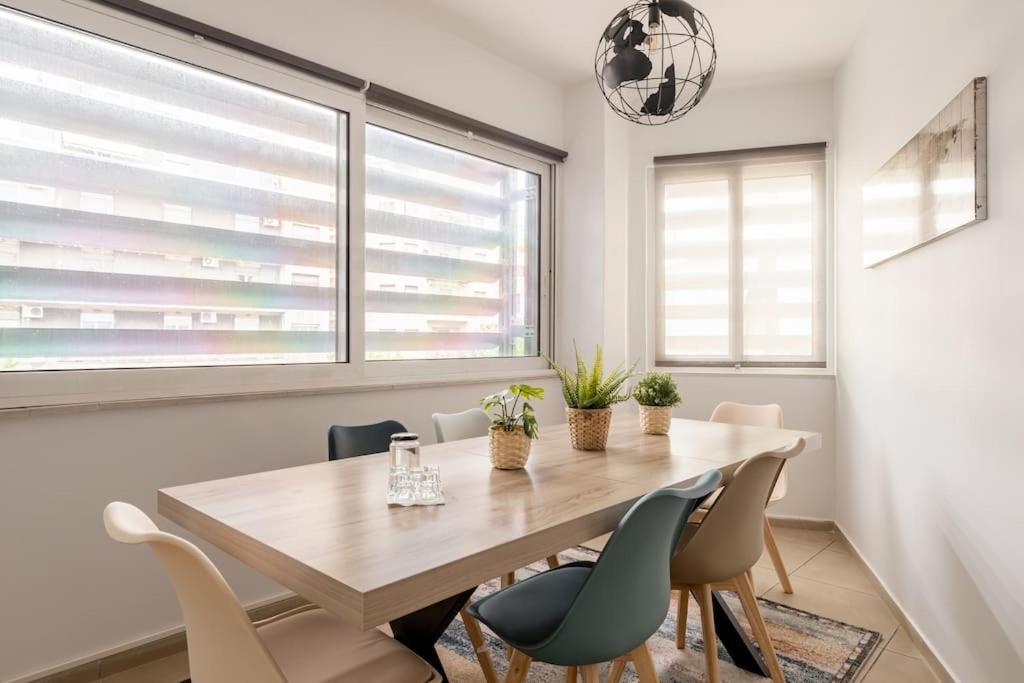 Brand New Bright Modern 6Bdr Apt-1Min To Acropolis Ateny Zewnętrze zdjęcie