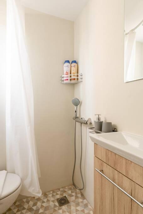 Brand New Bright Modern 6Bdr Apt-1Min To Acropolis Ateny Zewnętrze zdjęcie